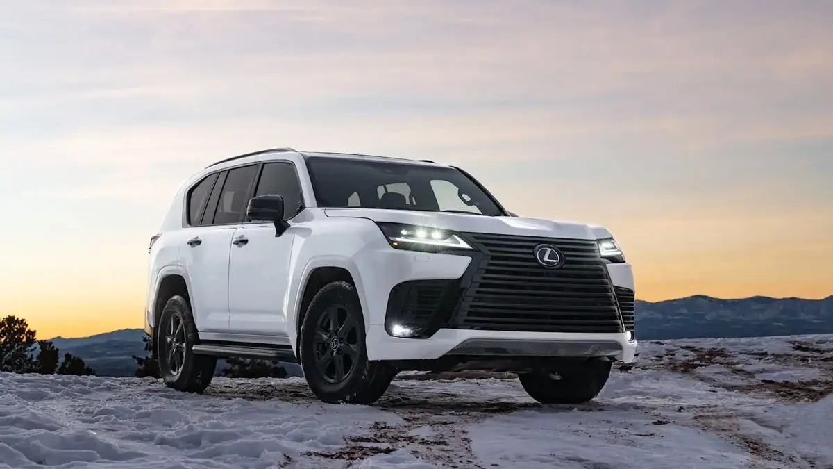 سعر-لكزس-LX-في-الرياض-مع-أحدث-الفئات-المتاحة