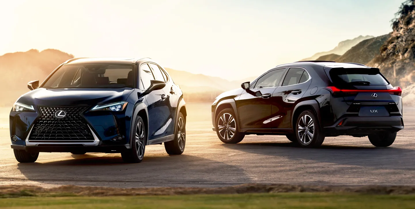 لكزس يو اكس