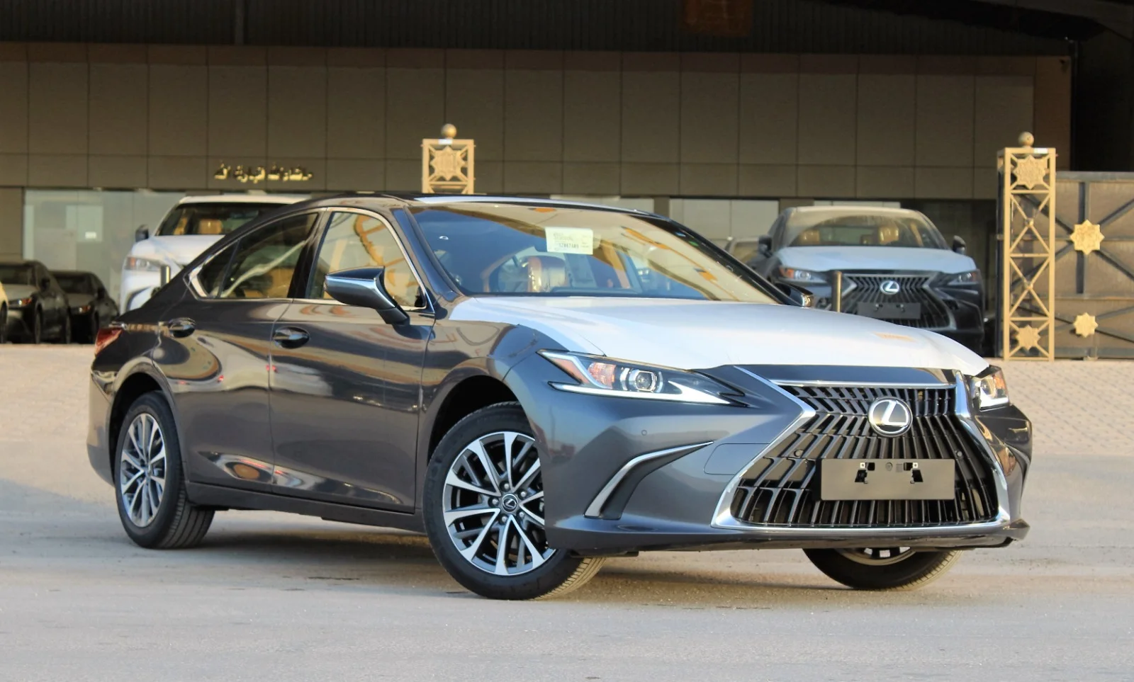 موديلات لكزس