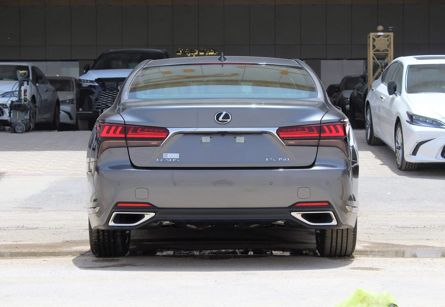 تقسيط لكزس LX 